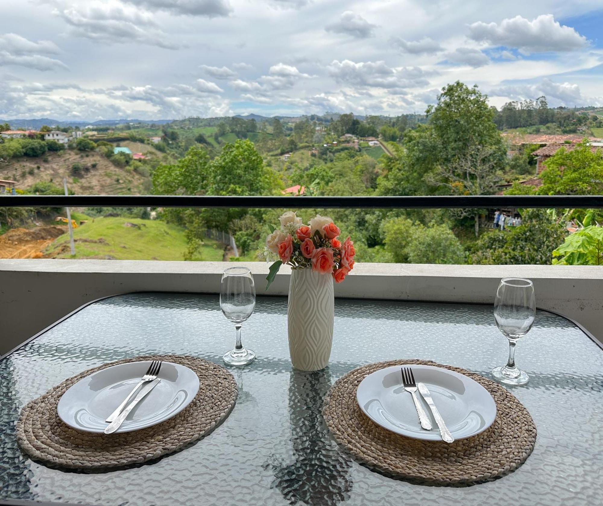 Cabanas Con Jacuzzi Y Chimenea - Casa Floral, Marinilla Luaran gambar